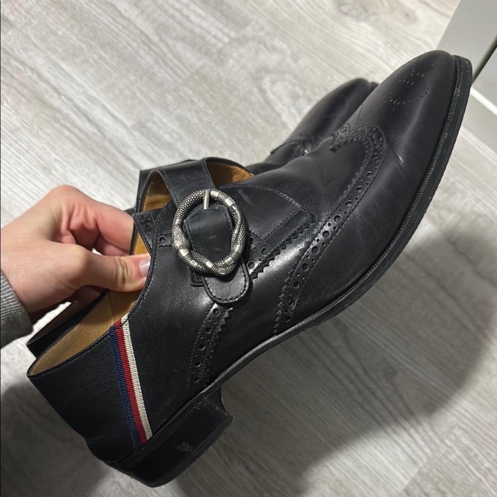 Gucci Black Leather Men's Dress Shoes with snake buckle